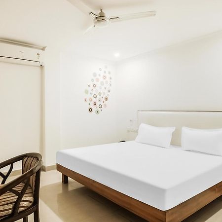 Hotel Collection O Sapphire Chandīgarh Exteriér fotografie