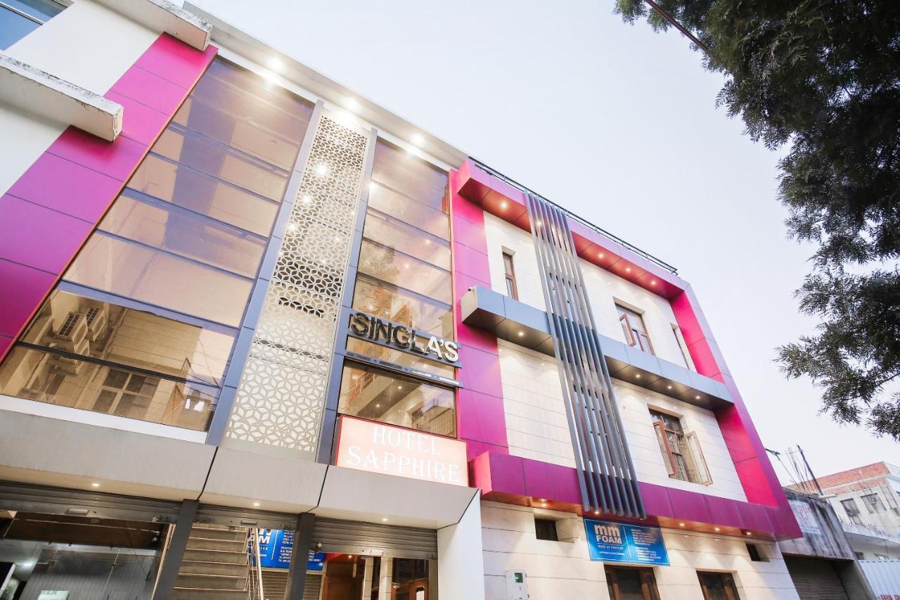Hotel Collection O Sapphire Chandīgarh Exteriér fotografie